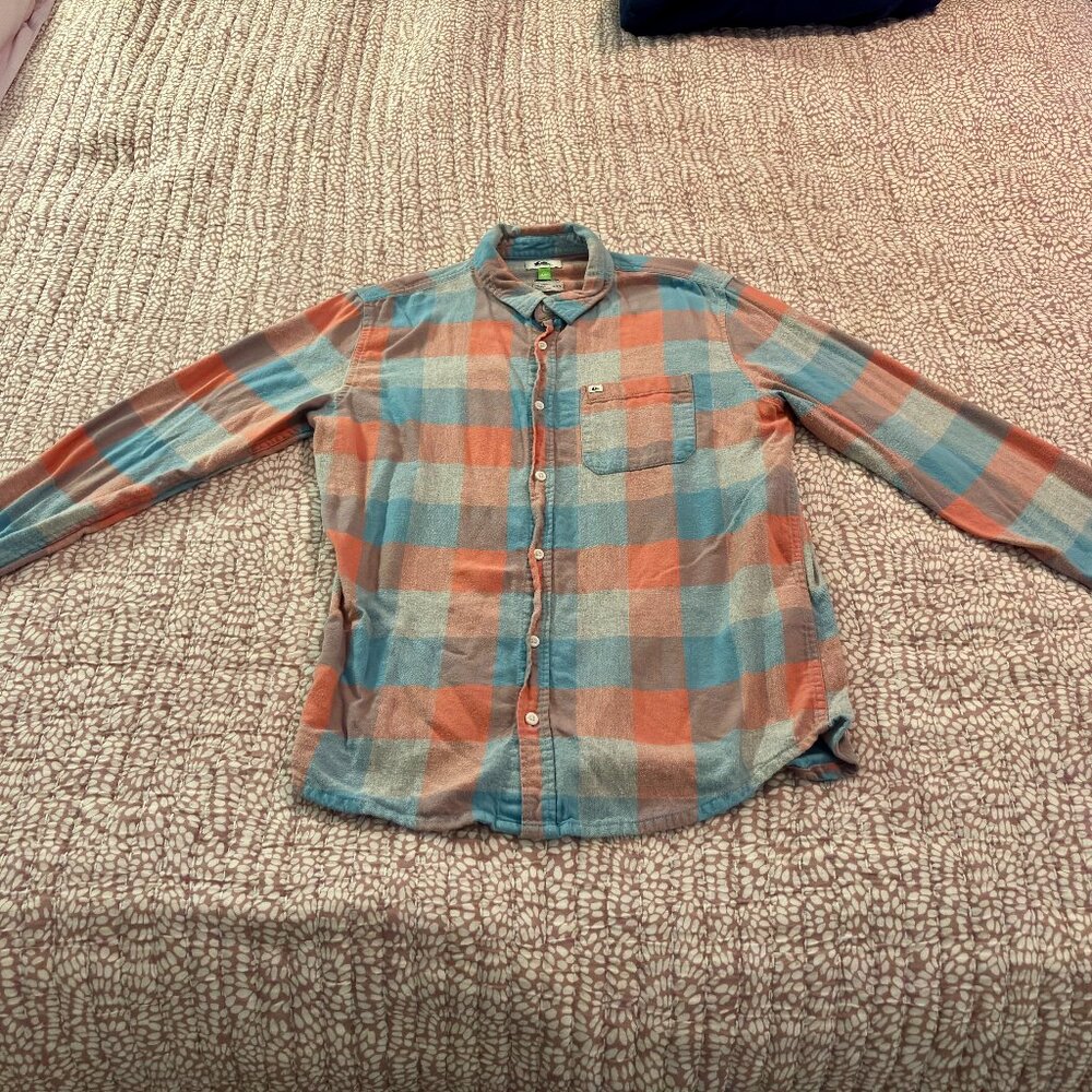 Men's Quiksilver Flannel Button Down Shirt Sized Medium